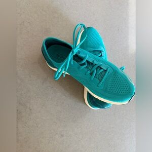 Under Armour Hovr Sonic Sneakers